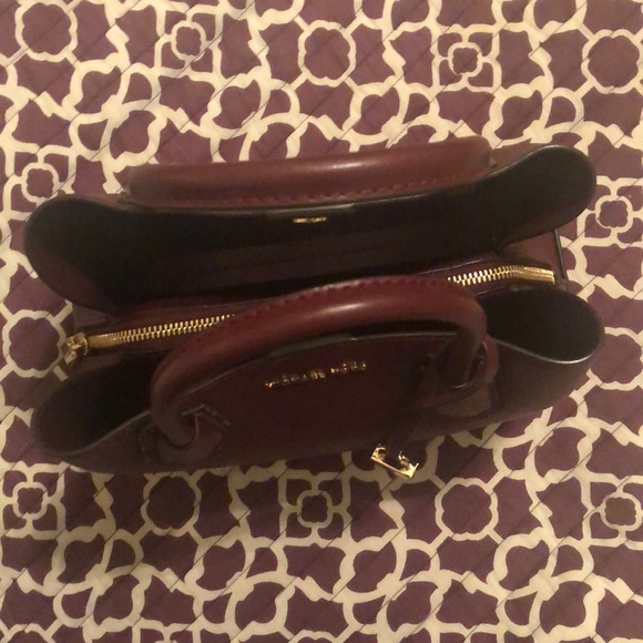 Michael Kors Crossbody Bag - Picture 3 of 6